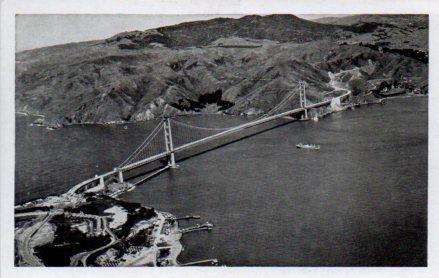 POSTAL PV04064: Airplane view of the Golden Gate Bridge, San Francisco