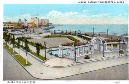 POSTAL PV03916: Parque y Monumento a Maceo en La Habana