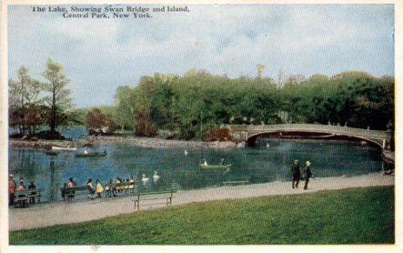POSTAL PV04028: The Lake in Central Park, New York