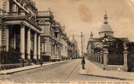 POSTAL PV03974: Calle Catedral con Palacio Edwards en Santiago de Chile