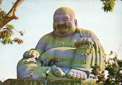 POSTAL PV04608: the happy Buda of Pao - chuch Temple, Taiwan