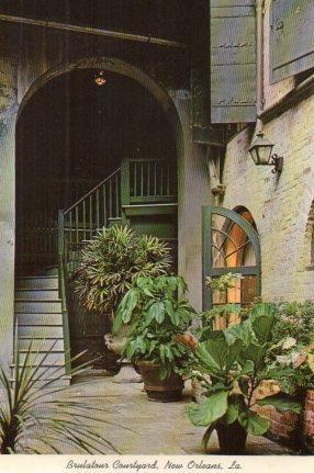 POSTAL PV04669: Brulatour Courtyard, New Orleans