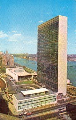 POSTAL PV04651: A view of United Nations Headquarters, New York