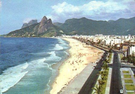 POSTAL PV04561: Playa de Ipanema, Rio de Janeiro