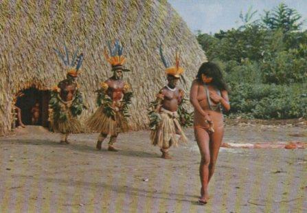 POSTAL PV04578: Dança Yamaricuma reserva indigena do Xingu, Brasil