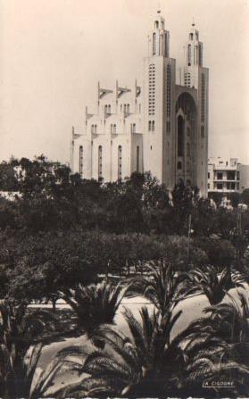 POSTAL PV04325: Eglise du Sacre Cor, Casablanca