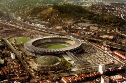 POSTAL PV04486: Vista aerea estadio Maracana, Brasil