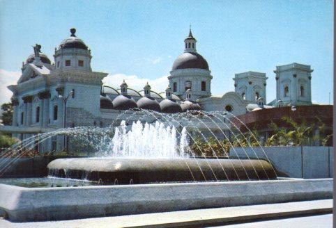POSTAL PV04472: Iglesia Santa Teresa en Caracas