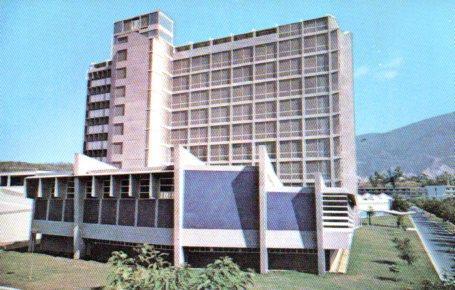 POSTAL PV04417: Arquitectura en Ciudad Universitaria de Caracas