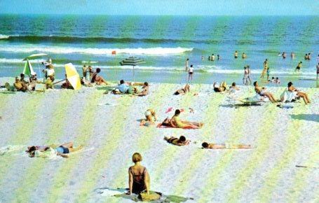 POSTAL PV04408: Brandt Rock Beach, Massachusetts