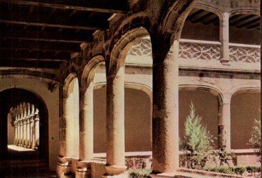 POSTAL PV05428: Monasterio San Jeronimo de Yuste. Acceso al claustro plateresco