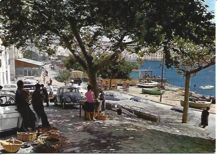 POSTAL A4080: Mercadillo en Cadaques