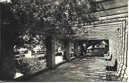 POSTAL A4017: Plaza Camilo Riu en Begues, Barcelona