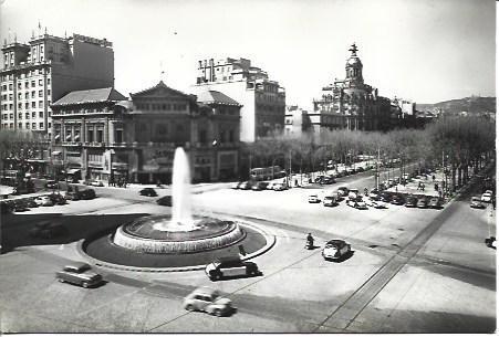 POSTAL A3994: Surtidor del Passeig de Gracia de Barcelona