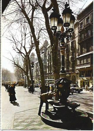 POSTAL A3993: Font de Canaletas en Barcelona