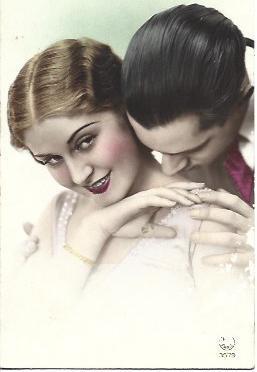 POSTAL A3387: Pareja enamorada
