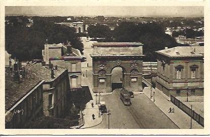 POSTAL A3447: Arco del Triunfo de Montpellier