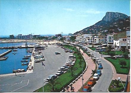 POSTAL A3650: Paseo y puerto de L'Estartit