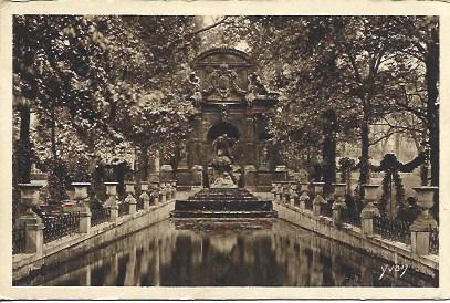POSTAL A3570: Paris. Fuente de Medicis