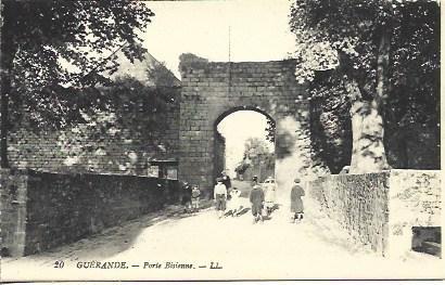 POSTAL A4545: Puerta Bisienne en Guerande