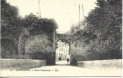POSTAL A4547: Puerta Vannetaise en Guerande