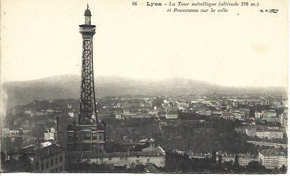 POSTAL A4615: Torre Metalica y vista de Lyon