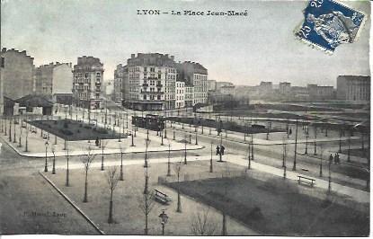 POSTAL A4603: Place Jean Mace en Lyon