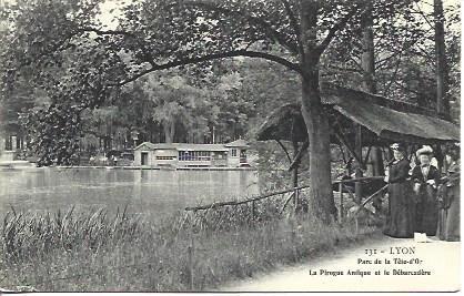 POSTAL A4593: Embarcadero del Parque Tete d'Or de Lyon