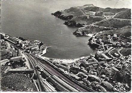 POSTAL A4747: Cerbere. Vista aerea
