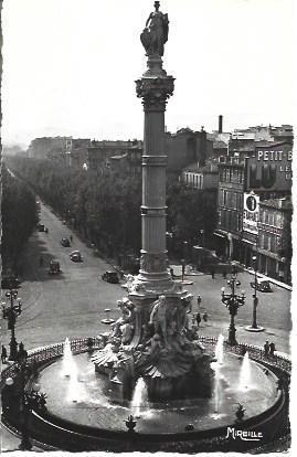 POSTAL A4775: Plaza Castellane en Marsella