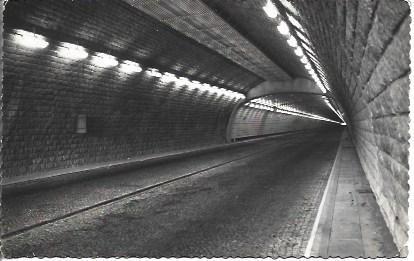 POSTAL A4769: La Colline de Lyon