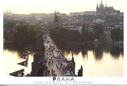 POSTAL A4677: Karlov Most A Hradcany en Praga