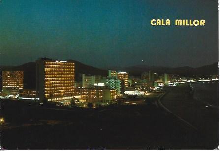 POSTAL A4119: Vista nocturna de Cala Millor en Mallorca