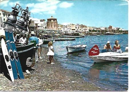 POSTAL A4153: Puerto y barcas en Cambrils, Tarragona