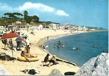 POSTAL A4168: Playa de Canet de Mar