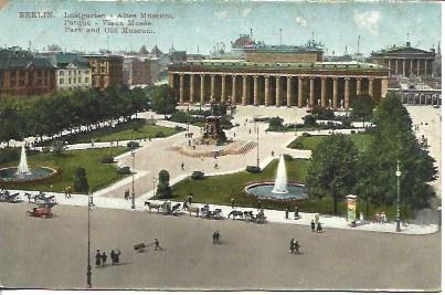 POSTAL A4445: Alten Museum y parque en Berlin