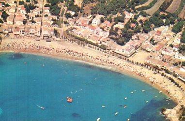 POSTAL PV06724: Vista aerea parcial de la playa de Llafranch