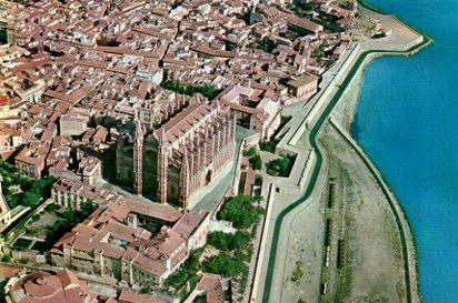 POSTAL PV06701: Vista aerea de la Catedral de Palma de Mallorca