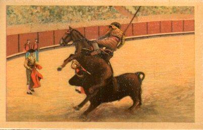 POSTAL PV06581: Toros. Suerte de varas. Un buen puyazo