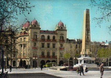 POSTAL PV06796: Obelisco a los caidos en Reus