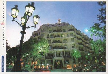 POSTAL PV06853: La Pedrera vista nocturna en Barcelona (ver descripcion)