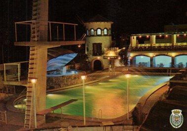 POSTAL PV06806: Piscina Club Moli Blau de noche en Rosas, Gerona