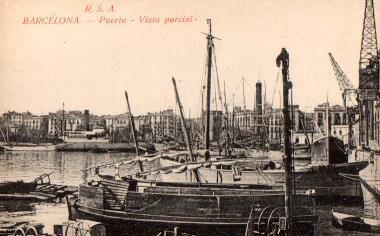 POSTAL PV05945: Vista parcial con barcas del puerto de Barcelona