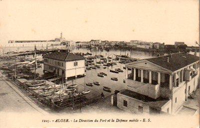 POSTAL PV06456: Alger. La Direction du Port et la Defense mobile