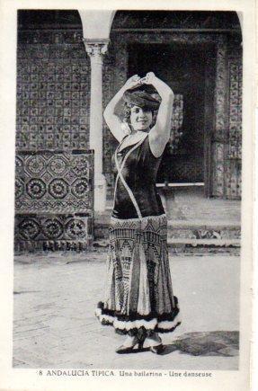 POSTAL PV06413: Andalucia tipica nº 8. Bailarina en patio andaluz. (ver descripcion)
