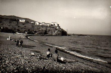 POSTAL PV06225: Playa de Garbet en Llansa
