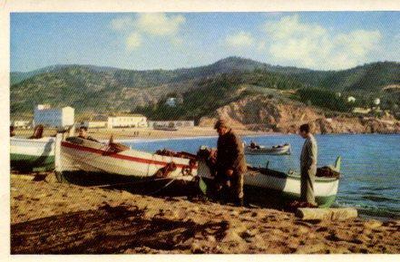 POSTAL PV06228: Barcas en la playa de Tossa, Costa Blava