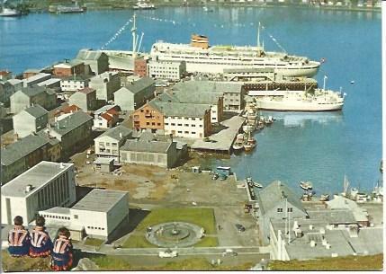 POSTAL A5135: Puerto de Hammerfest, Noruega