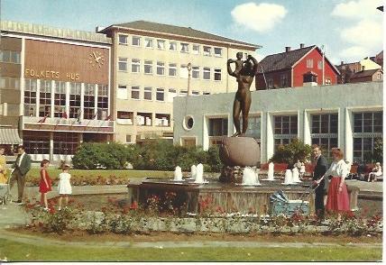 POSTAL A5174: Monumento a la Libertad en Narvik, Noruega