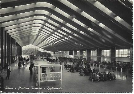 POSTAL A5085: Estacion Termini en Roma